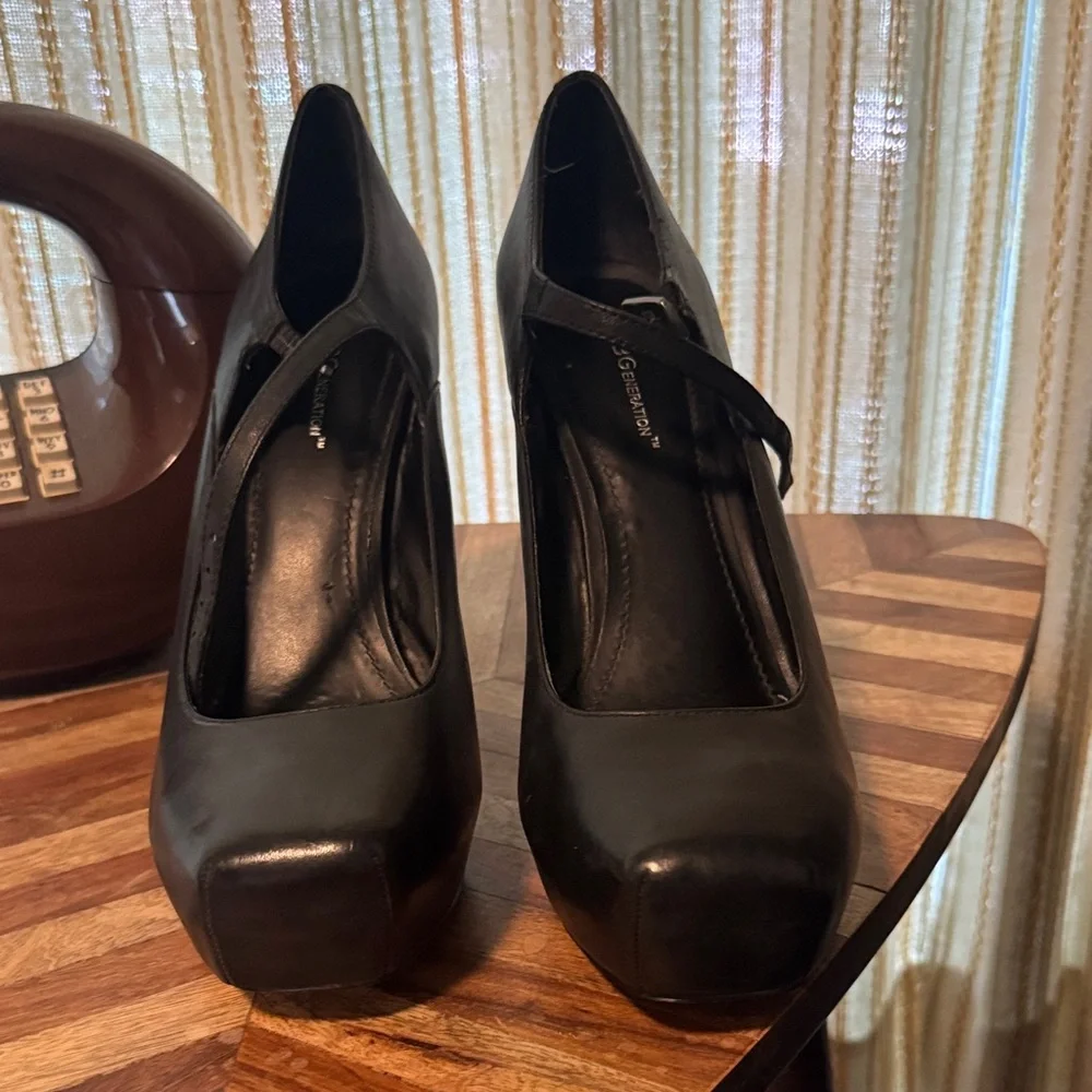 BCBGeneration black mary
